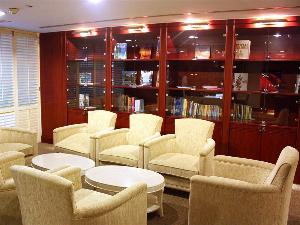 Centre Point Sukhumvit Thong-Lo Hotel Bangkok Kültér fotó